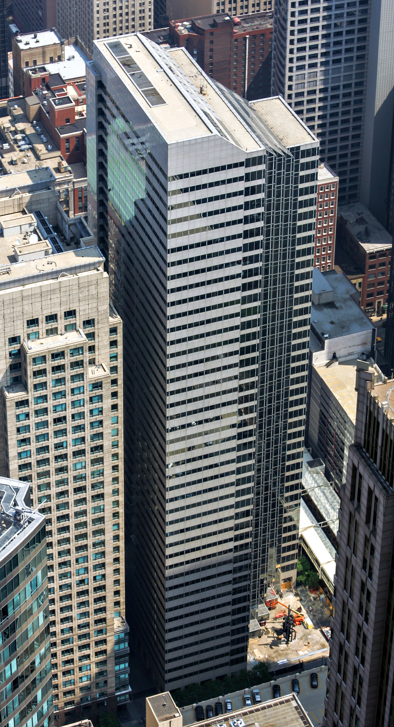 Three First National Plaza, Chicago - View from Sears Tower. © Mathias Beinling